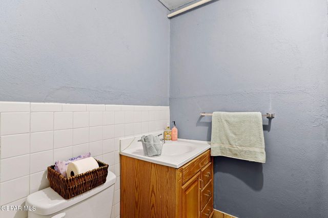 1204 La Cruz Drive, El Paso, TX 79902