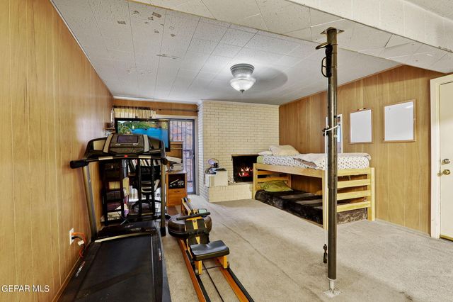 1204 La Cruz Drive, El Paso, TX 79902