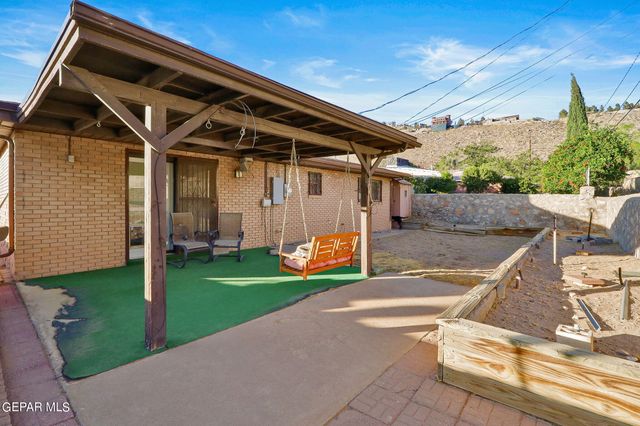 1204 La Cruz Drive, El Paso, TX 79902