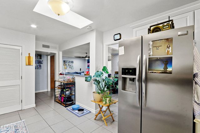 1204 La Cruz Drive, El Paso, TX 79902