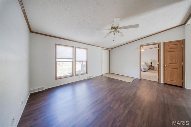 11240 County Road 5320, Rolla, MO 65401