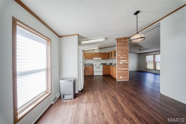 11240 County Road 5320, Rolla, MO 65401