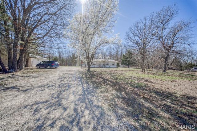 11240 County Road 5320, Rolla, MO 65401