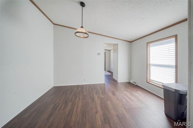 11240 County Road 5320, Rolla, MO 65401