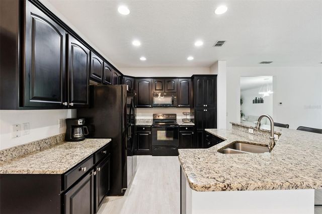 10408 CYPRESS TRAIL DRIVE, Orlando, FL 32825