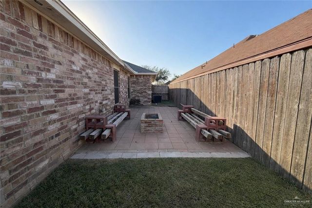 8006 N 28th Lane, Mcallen, TX 78504