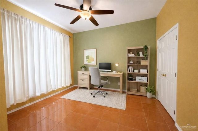 8006 N 28th Lane, Mcallen, TX 78504