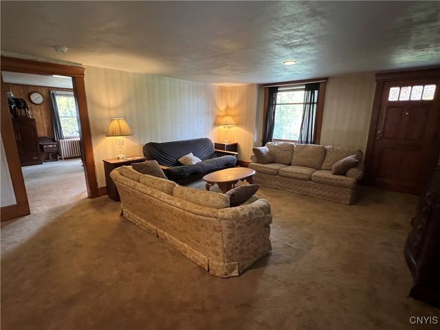 194 East Albany Street, Oswego, NY 13126