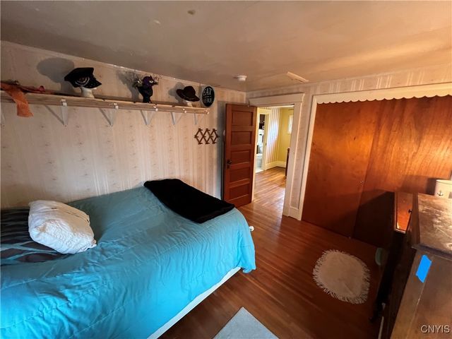 194 East Albany Street, Oswego, NY 13126