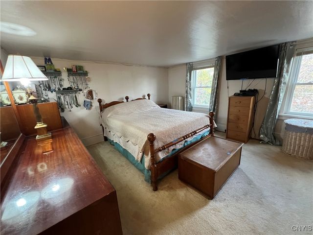 194 East Albany Street, Oswego, NY 13126