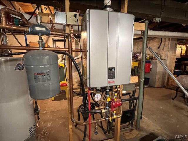 194 East Albany Street, Oswego, NY 13126