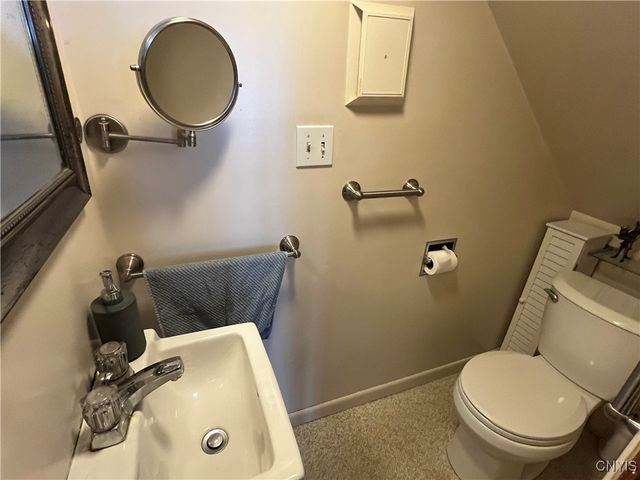 194 East Albany Street, Oswego, NY 13126