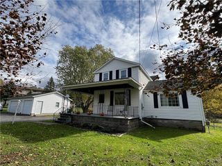 194 East Albany Street, Oswego, NY 13126
