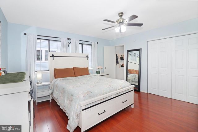 725 MYRTLE AVE, Lindenwold, NJ 08021