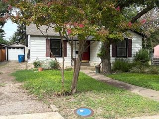 508 W Jefferson St, Kerrville, TX 78028