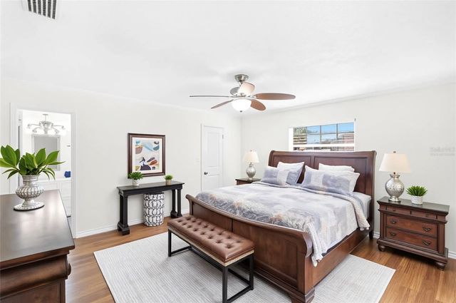 5715 2ND AVENUE DRIVE NW, Bradenton, FL 34209