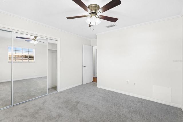 5715 2ND AVENUE DRIVE NW, Bradenton, FL 34209