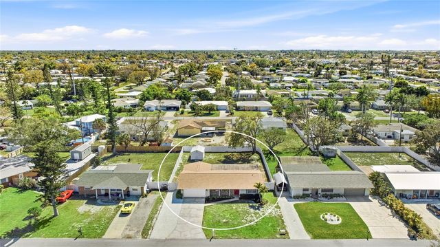 5715 2ND AVENUE DRIVE NW, Bradenton, FL 34209