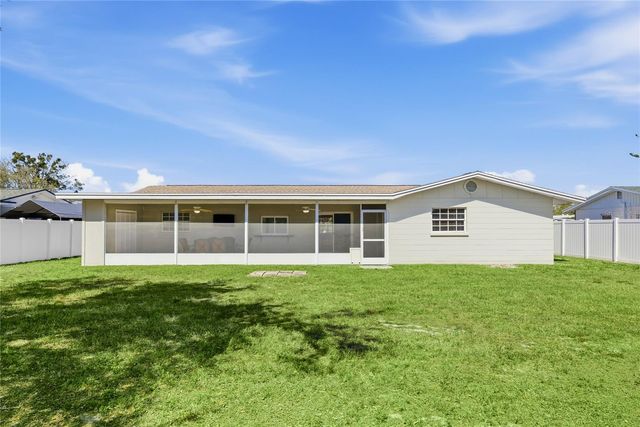 5715 2ND AVENUE DRIVE NW, Bradenton, FL 34209