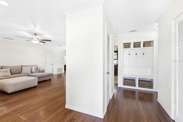 5715 2ND AVENUE DRIVE NW, Bradenton, FL 34209