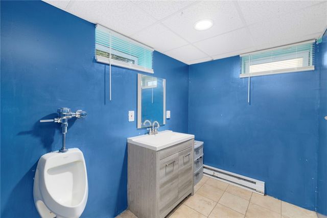 74 Stephens Avenue, Warwick, RI 02886