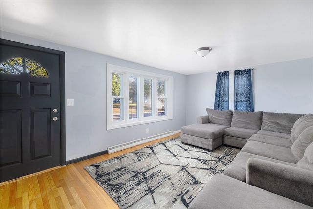 74 Stephens Avenue, Warwick, RI 02886