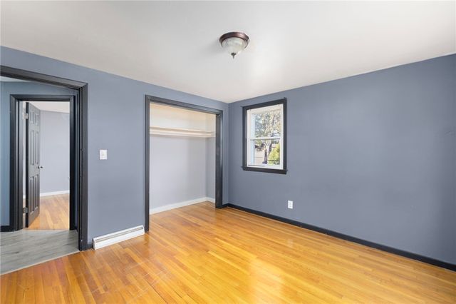 74 Stephens Avenue, Warwick, RI 02886