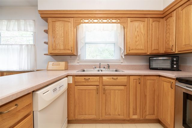 235 Central Street, Battle Creek, MI 49017