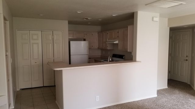 13834 N CAMBRIA Drive A, Fountain Hills, AZ 85268