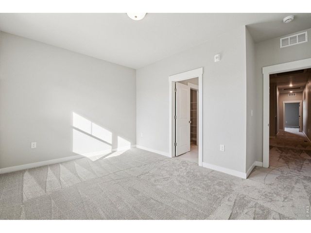 410 High Point Dr B-104, Longmont, CO 80504