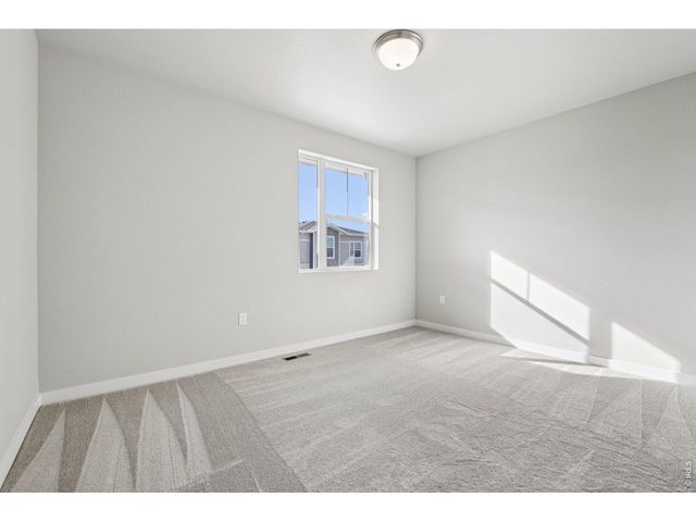 410 High Point Dr B-104, Longmont, CO 80504