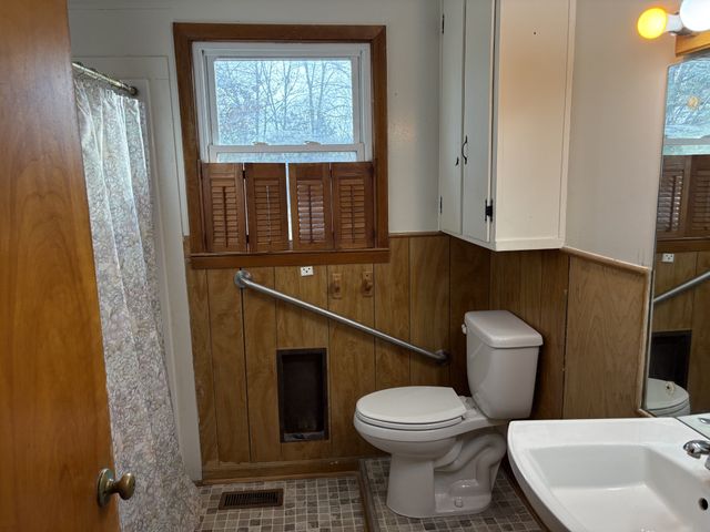 260 Simmons Bluff Rd, Lebanon, TN 37090