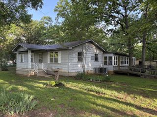 260 Simmons Bluff Rd, Lebanon, TN 37090