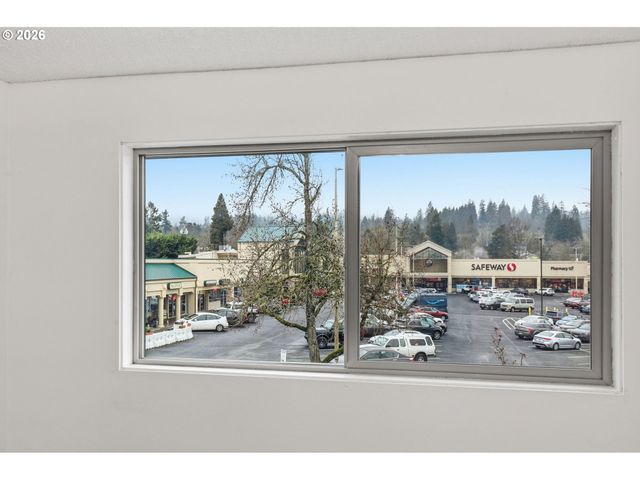 4023 DONALD St K, Eugene, OR 97405