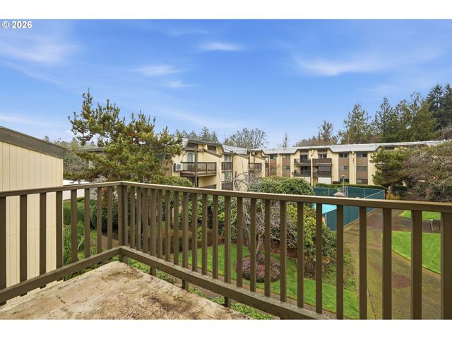 4023 DONALD St K, Eugene, OR 97405