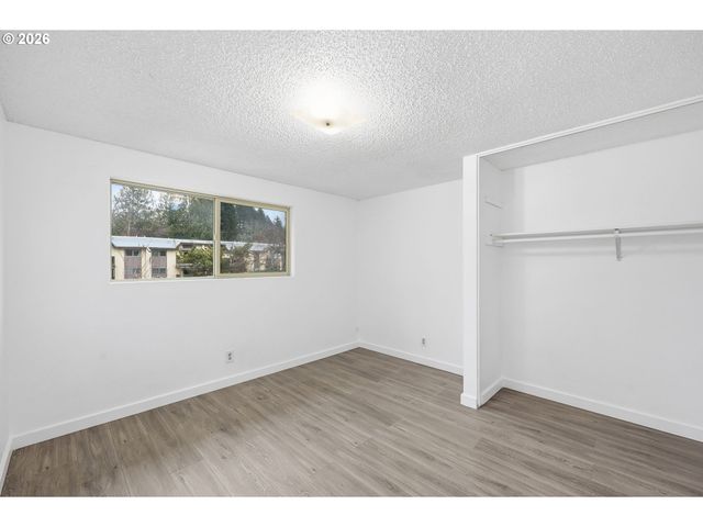 4023 DONALD St K, Eugene, OR 97405