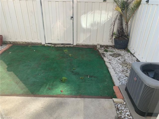 3624 Pine Oak CIR # 102, Fort Myers, FL 33916