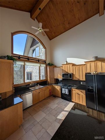 1 River Ridge Road, Grafton, IL 62037