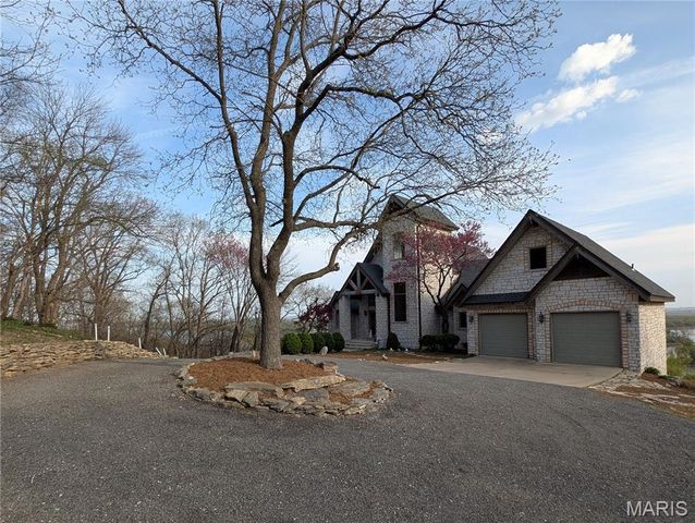 1 River Ridge Road, Grafton, IL 62037