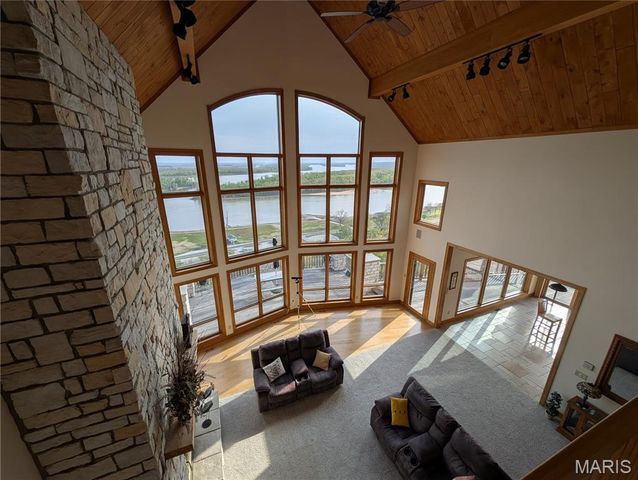 1 River Ridge Road, Grafton, IL 62037