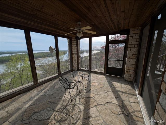 1 River Ridge Road, Grafton, IL 62037