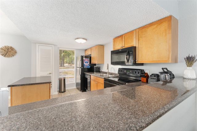 1810 NW 23RD BOULEVARD 163, Gainesville, FL 32605