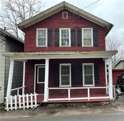 113 Water Street, Lyons, NY 14489