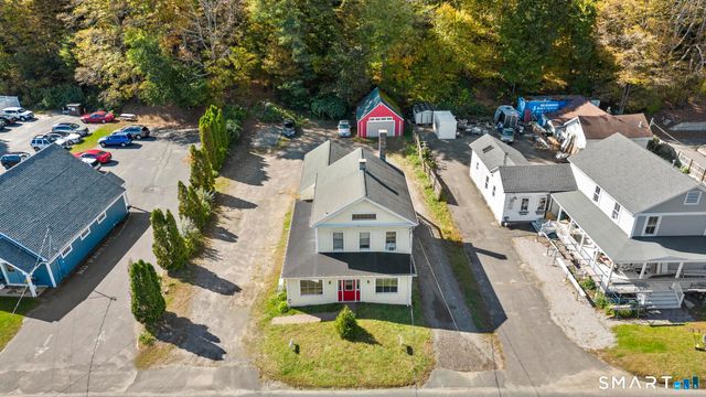 433 Main Street, New Hartford, CT 06057