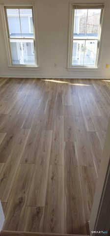 433 Main Street, New Hartford, CT 06057