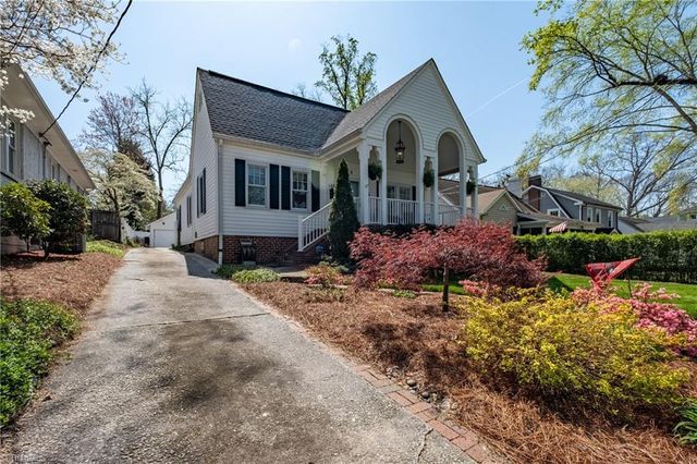 1223 Hawthorne Road, Winston-salem, NC 27103