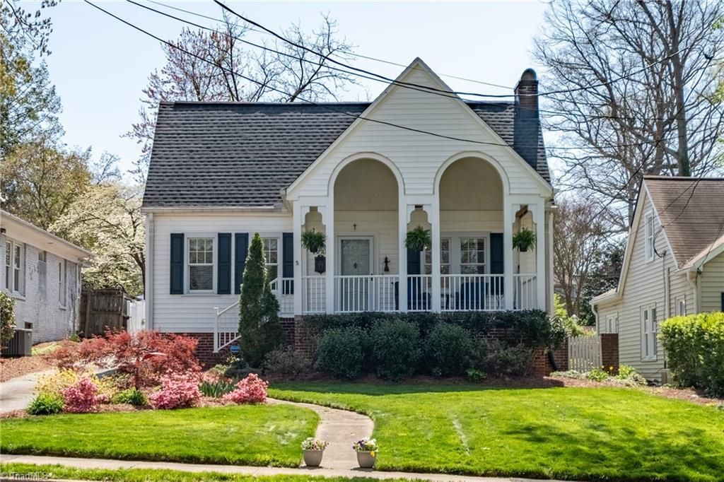 1223 Hawthorne Road, Winston-salem, NC 27103