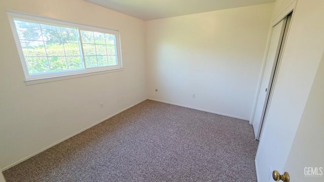 1118 Washington Avenue, Bakersfield, CA 93308