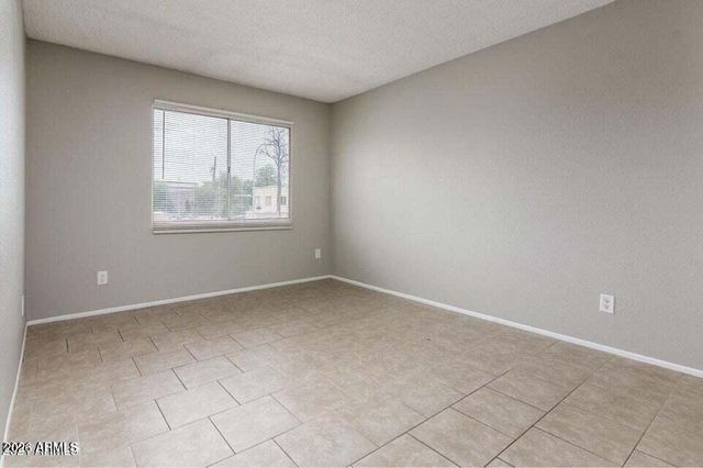 4522 E Pueblo Avenue, Phoenix, AZ 85040