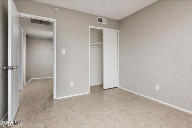 4522 E Pueblo Avenue, Phoenix, AZ 85040
